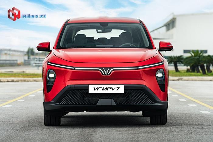 Đầu xe Vinfast MPV 7